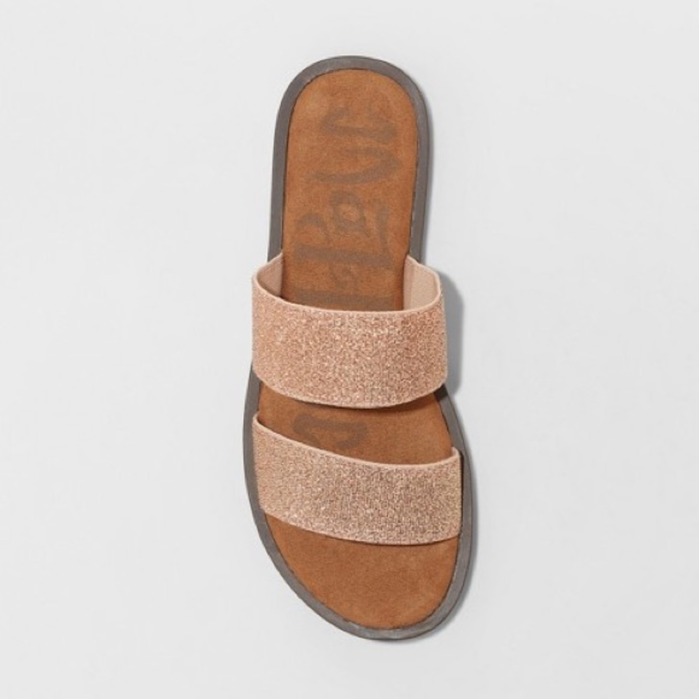 NWT Rose Gold Mad Love Sandals - Size 7